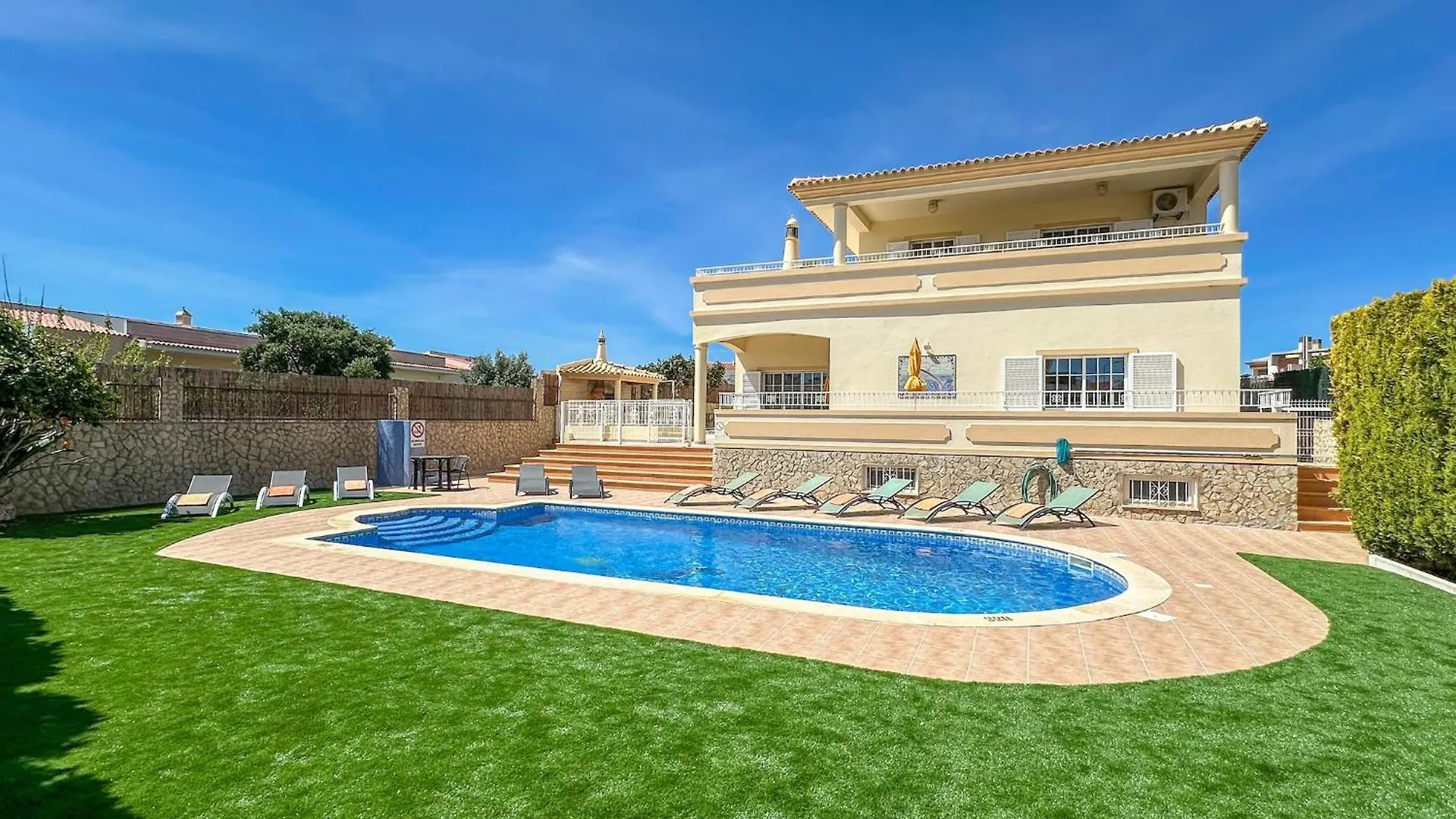 Luxury Holiday Villa Pescadinha Near Beach, Albufeira